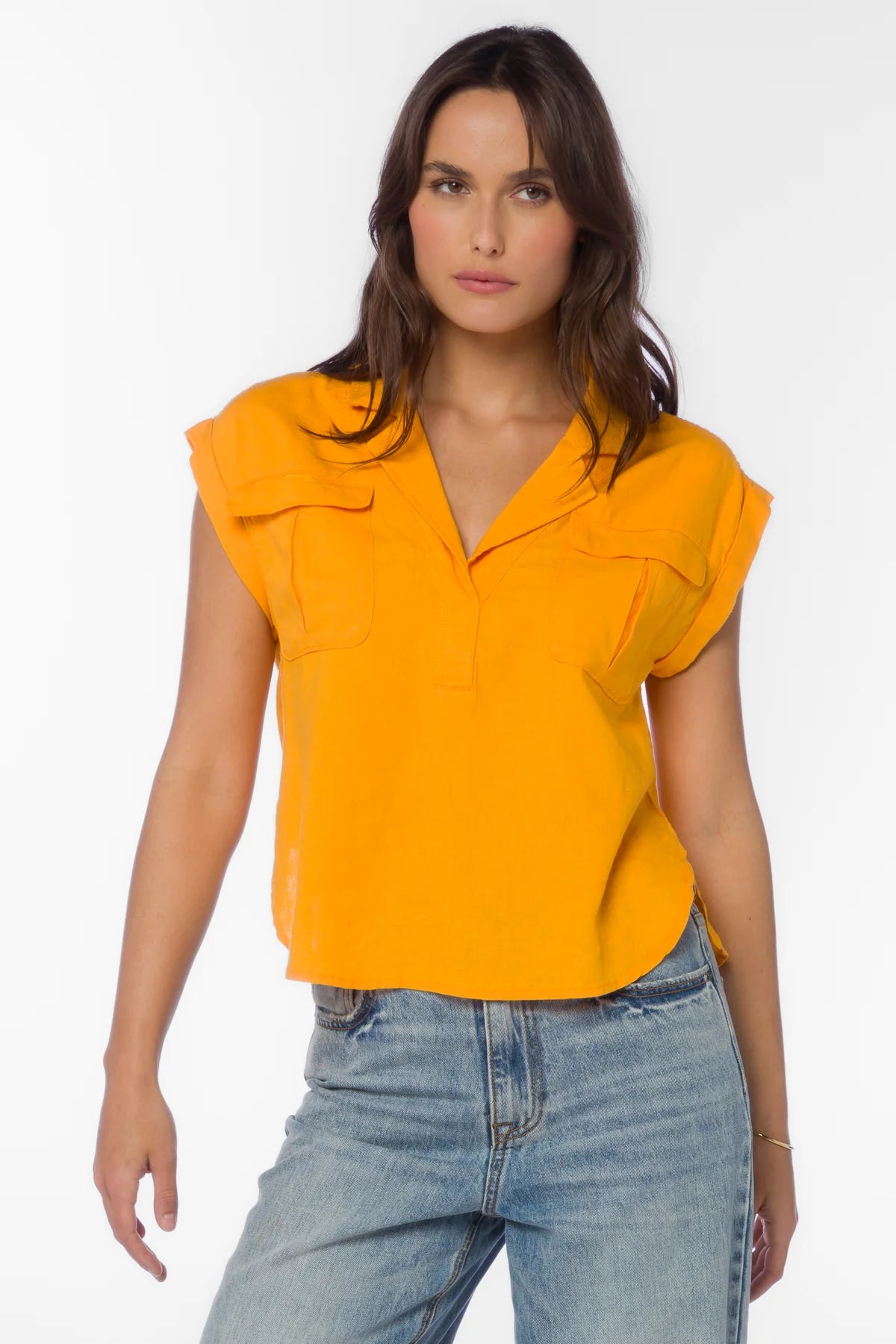 Gavin Short Cuffed Sleeve Top