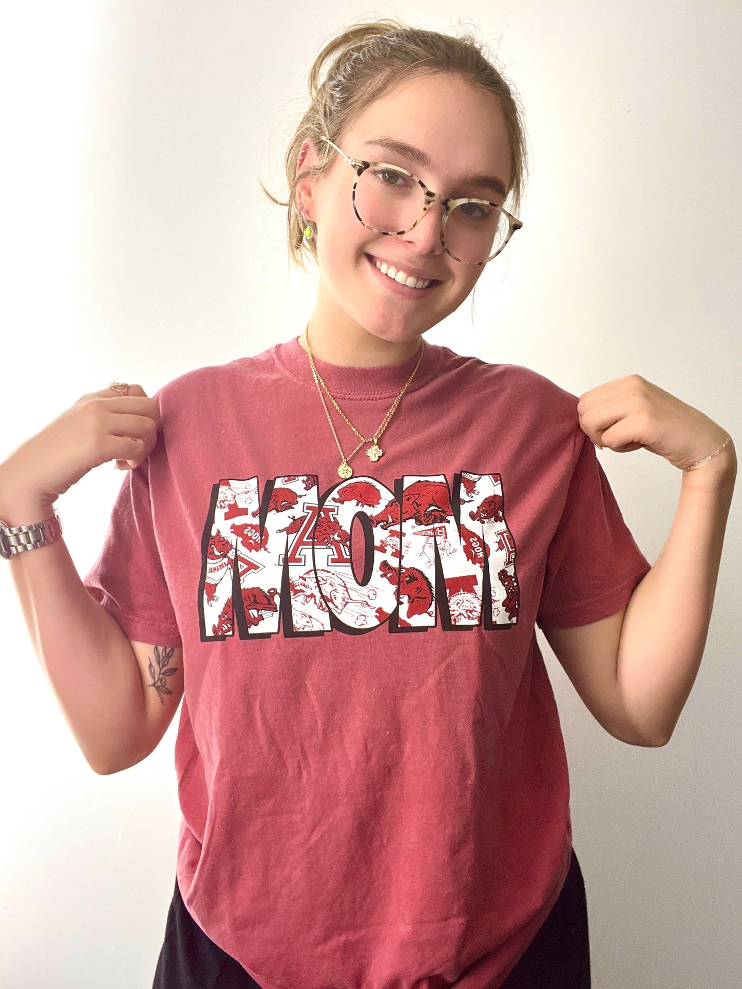 Arkansas Mom Tee
