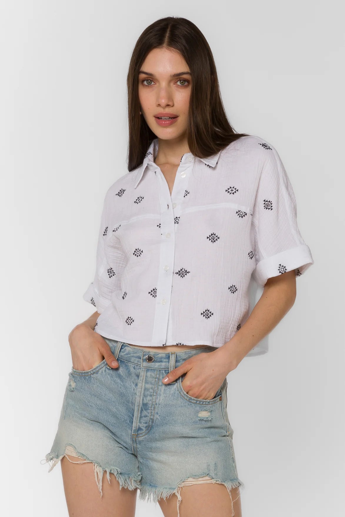 Trista Embroidered Short Sleeve Top