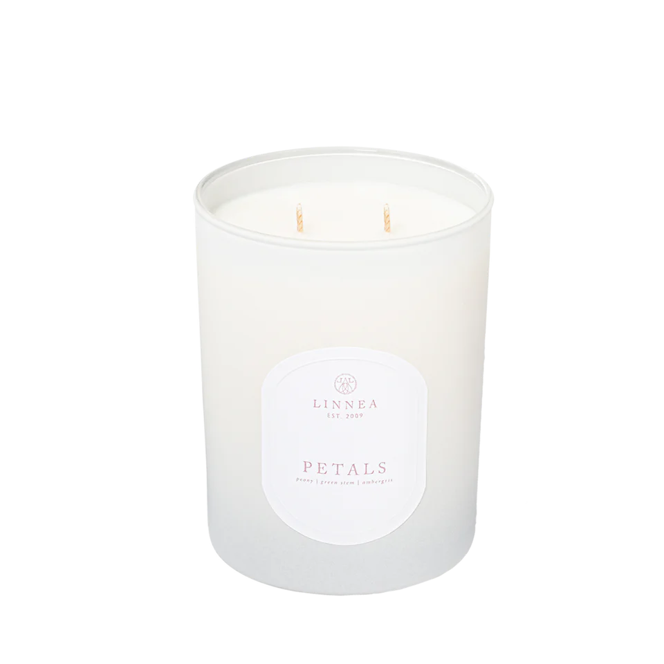 Linnea - Petals Candle