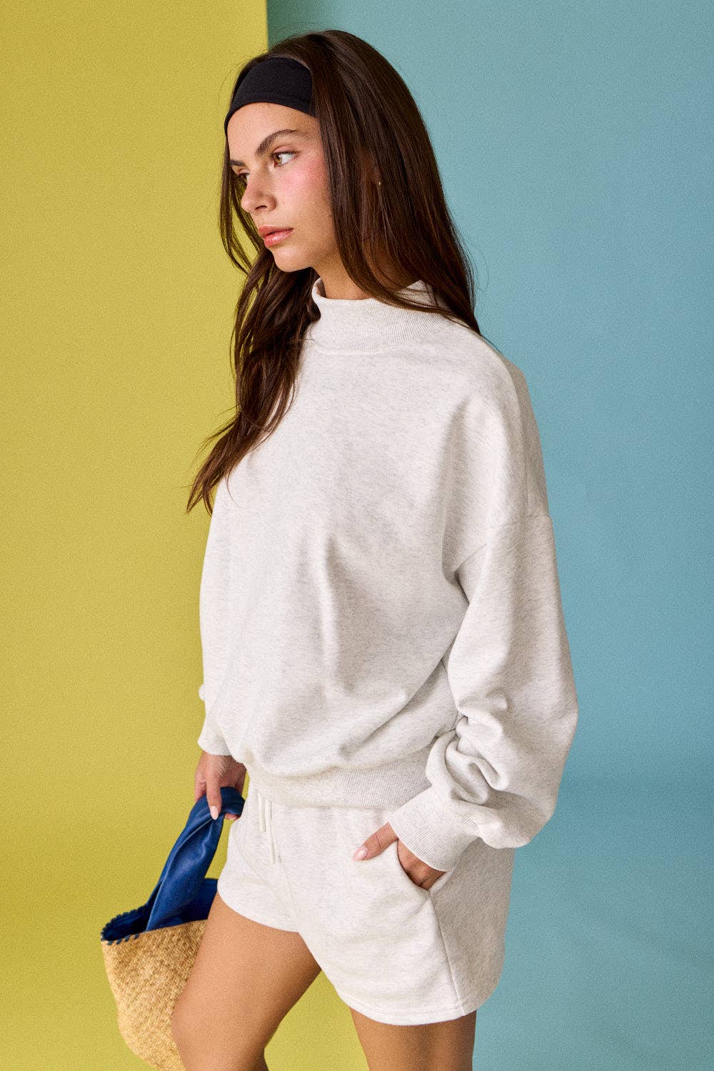 Oversized Lounge Mockneck