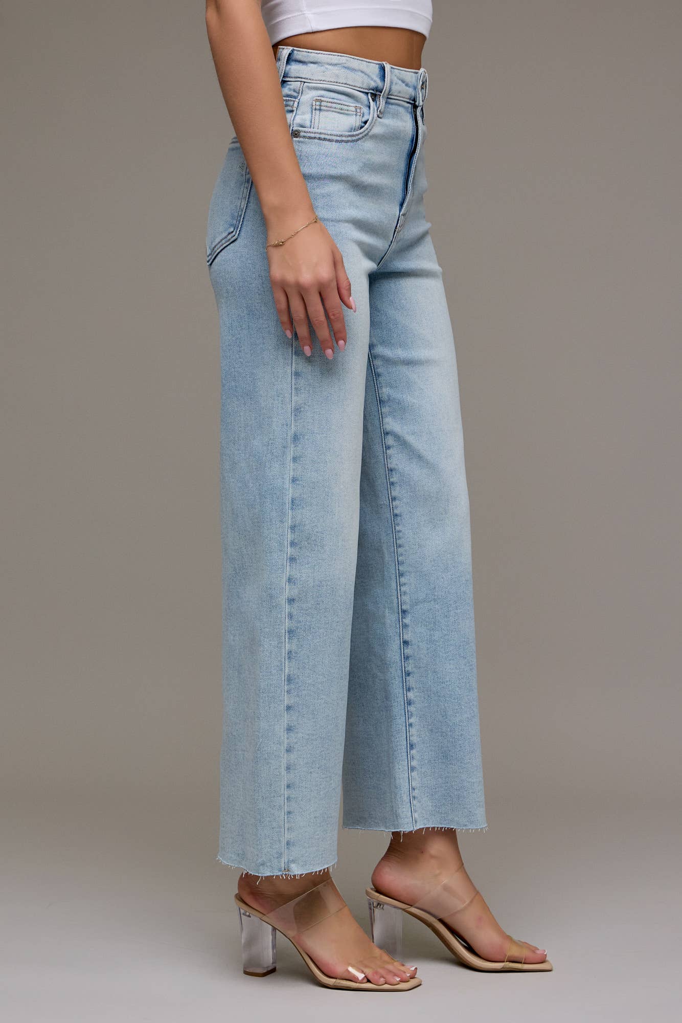 Light Wash Clean Stretch Wideleg