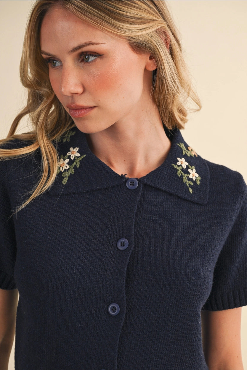 Embroidered Collar Knitted Top