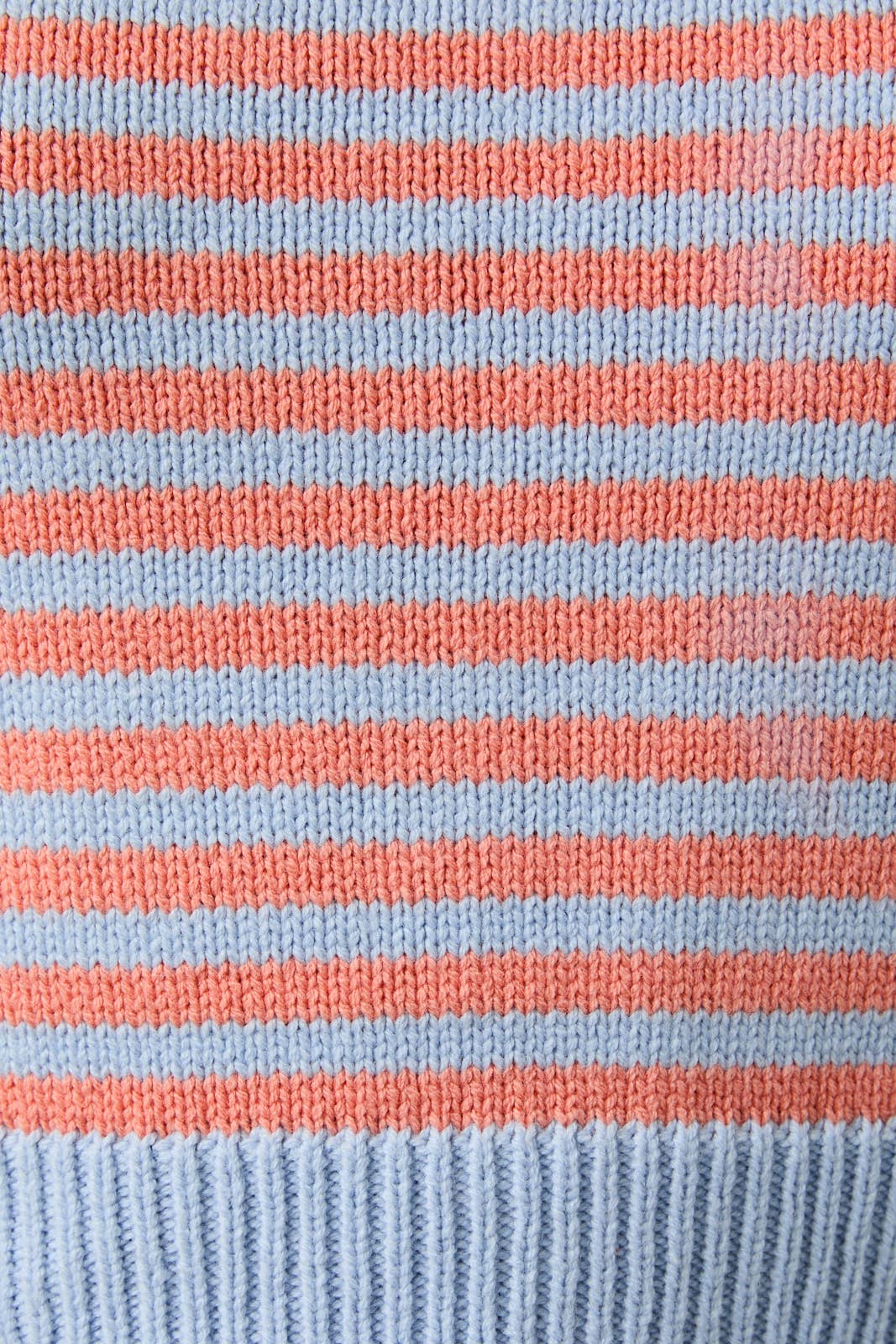 MID RISE STRIPE SWEATER SHORTS