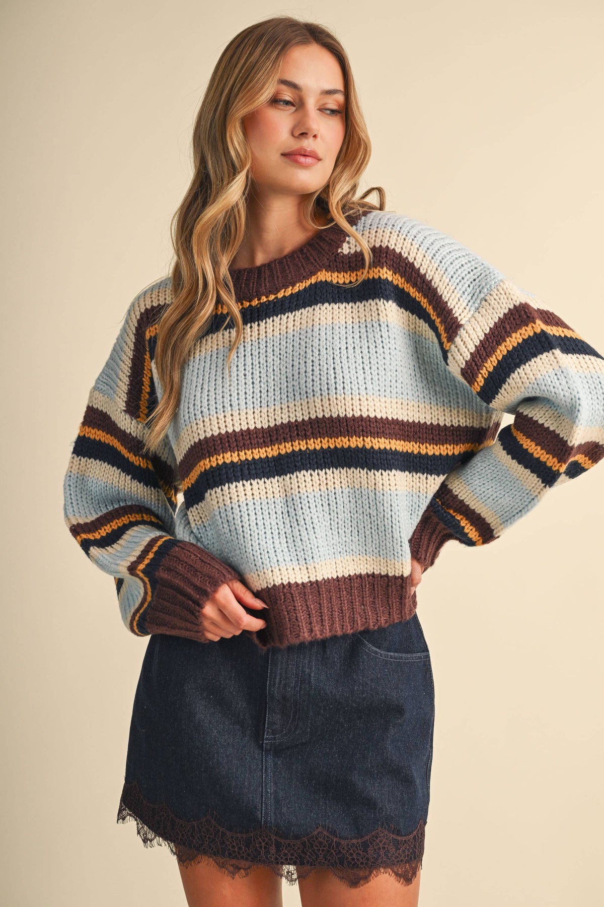 MULTI STRIPED SWEATER TOP