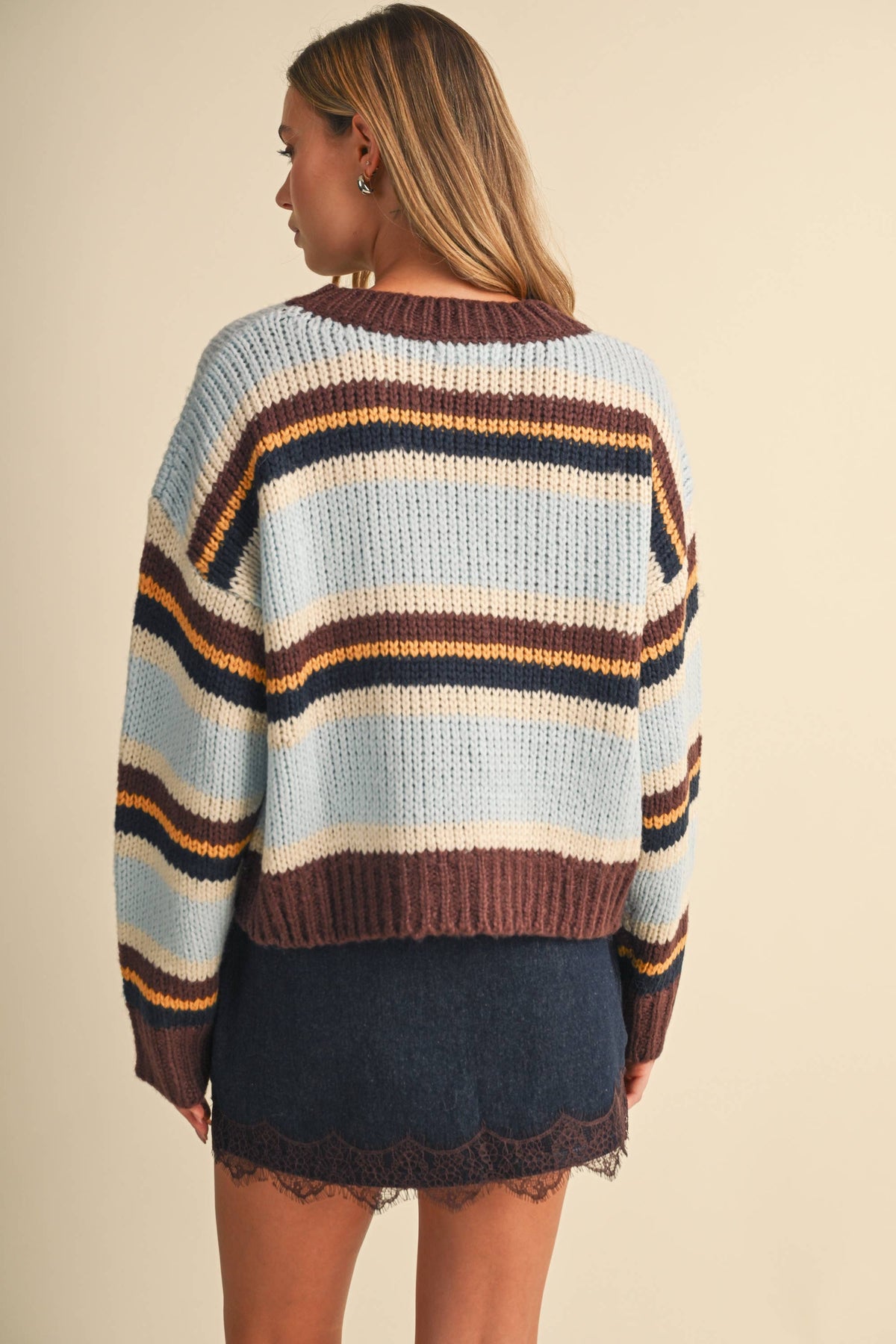 MULTI STRIPED SWEATER TOP