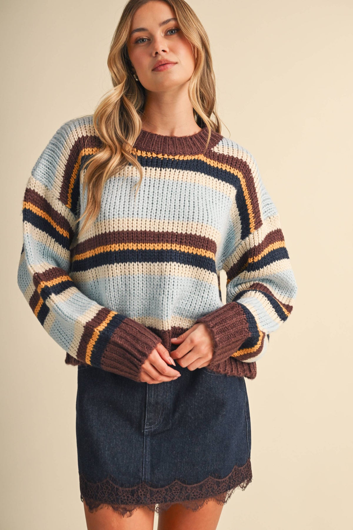 MULTI STRIPED SWEATER TOP