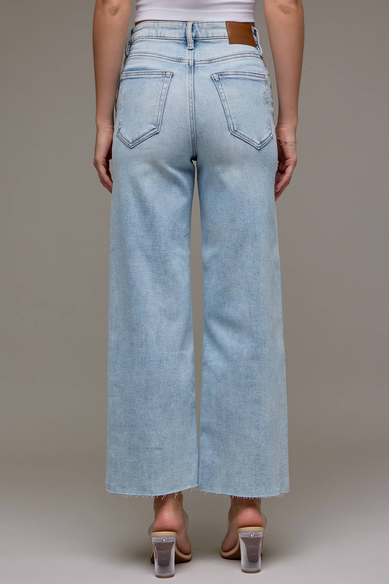 Light Wash Clean Stretch Wideleg