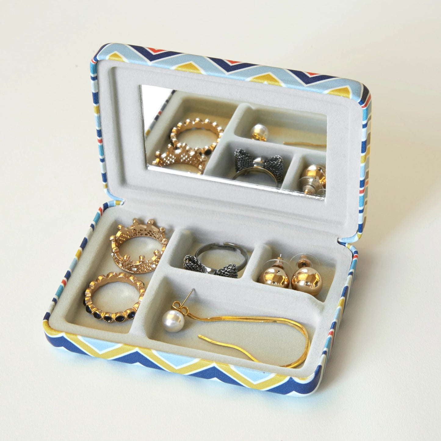 Portable Jewelry Case