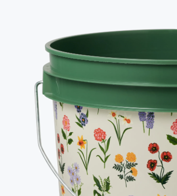 Garden Study 3.5 Gallon Bucket