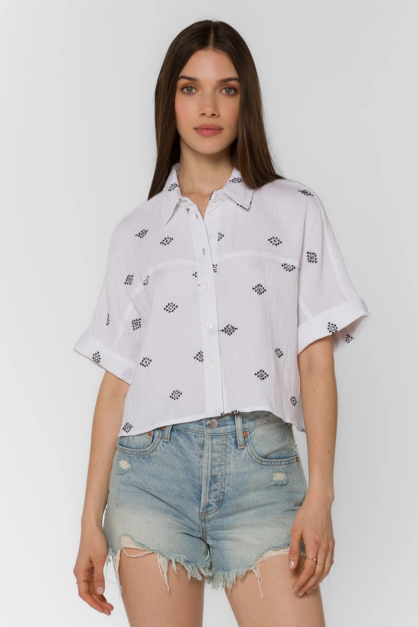 Trista Embroidered Short Sleeve Top