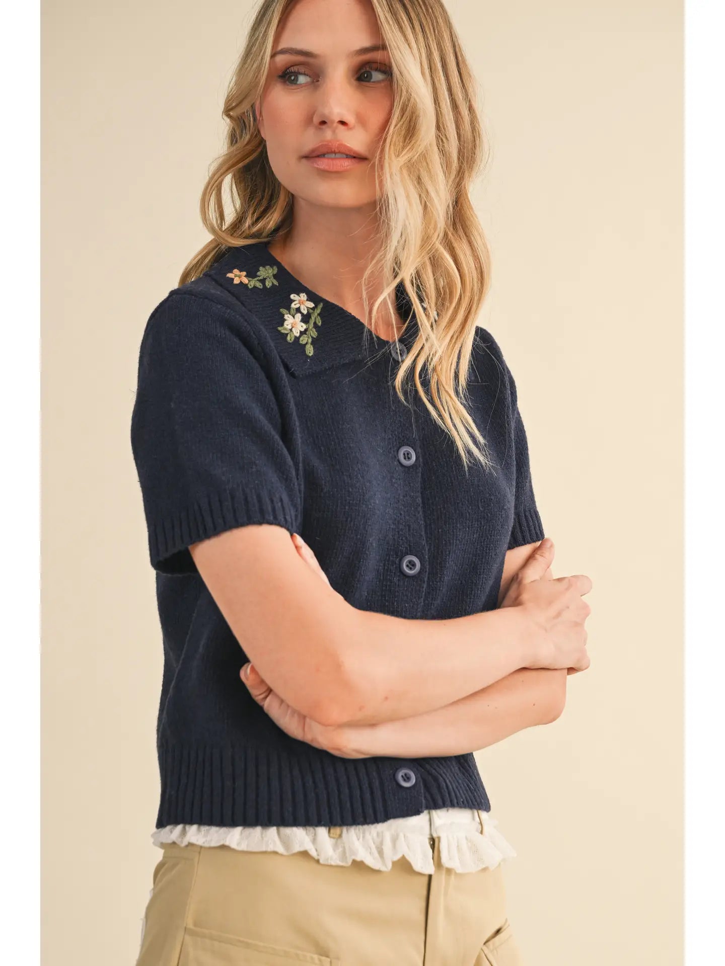 Embroidered Collar Knitted Top