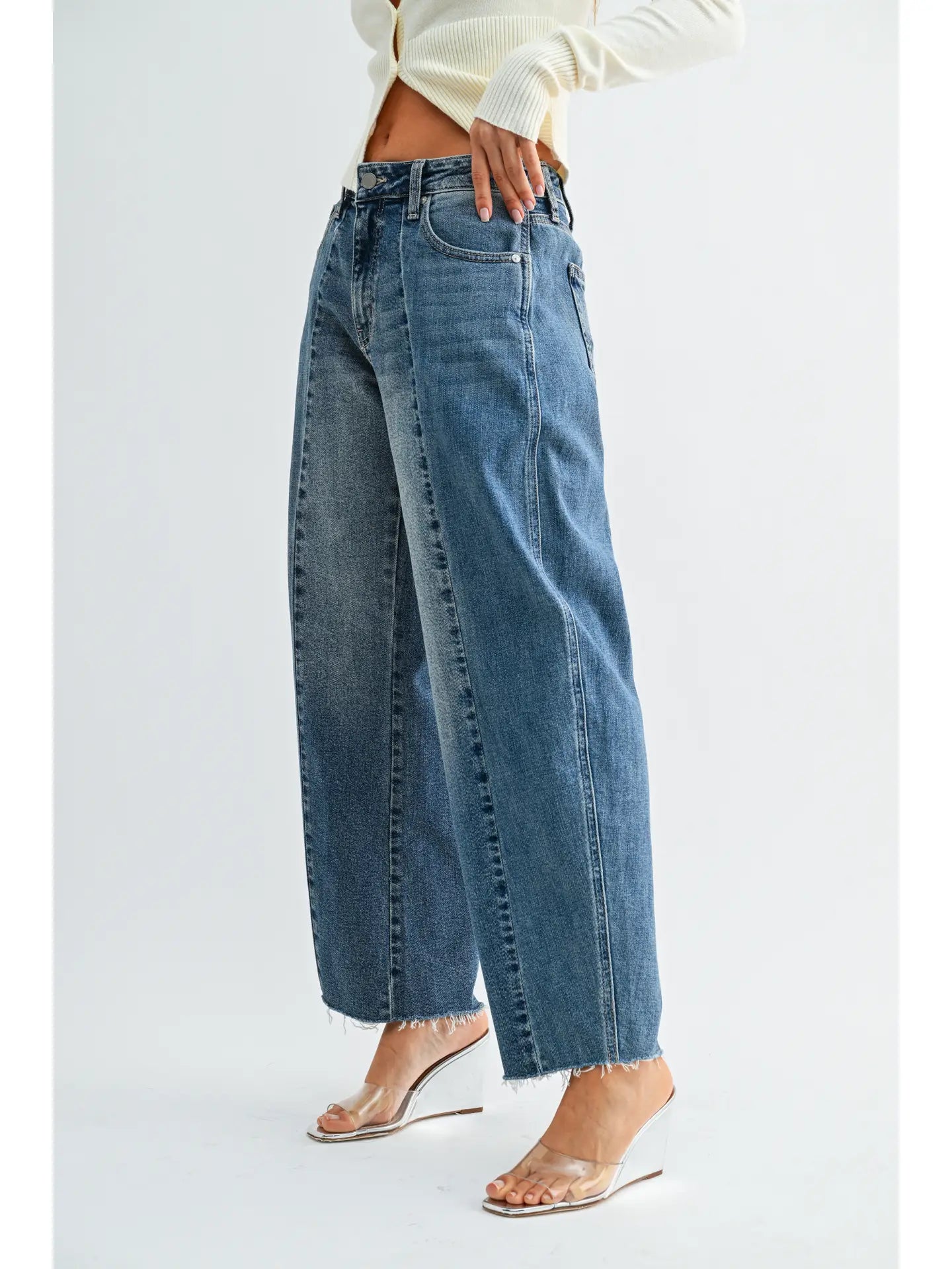 Pleated Barrel Two Toned Jeans