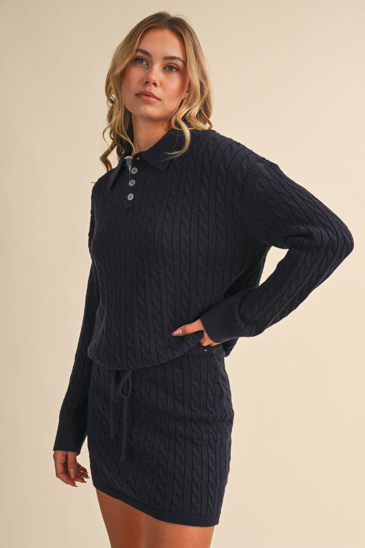 SWEATER MINI SKIRT