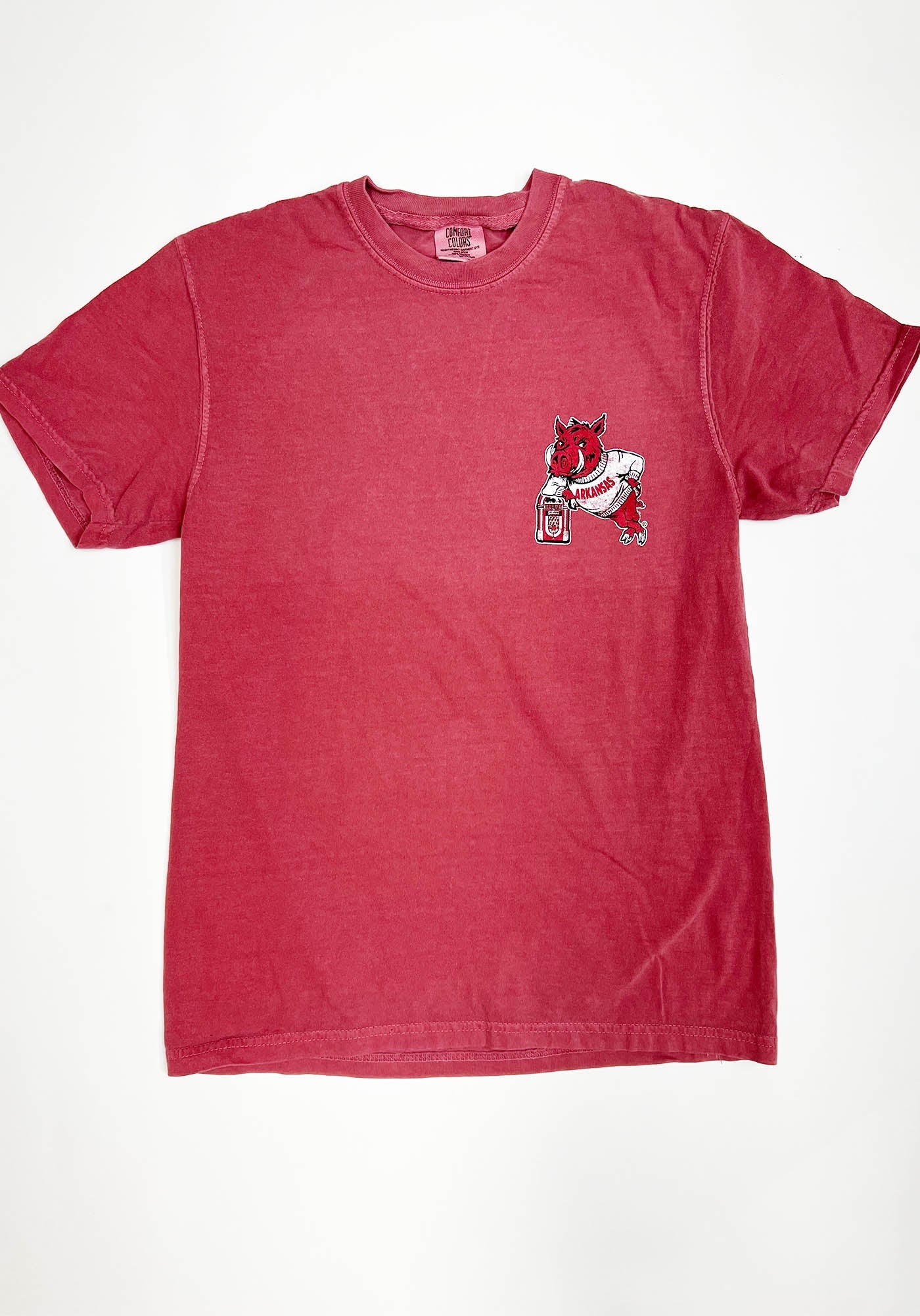 Hog Leaning On Jukebox Tee